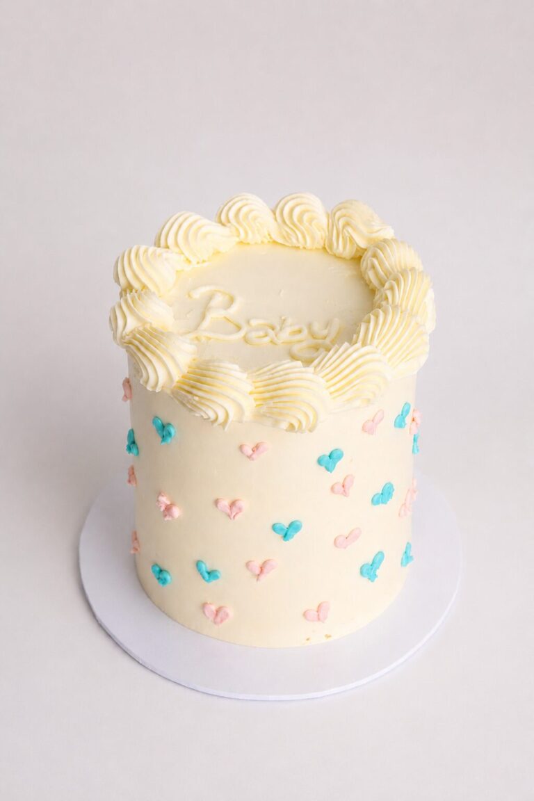 gender reveal taart